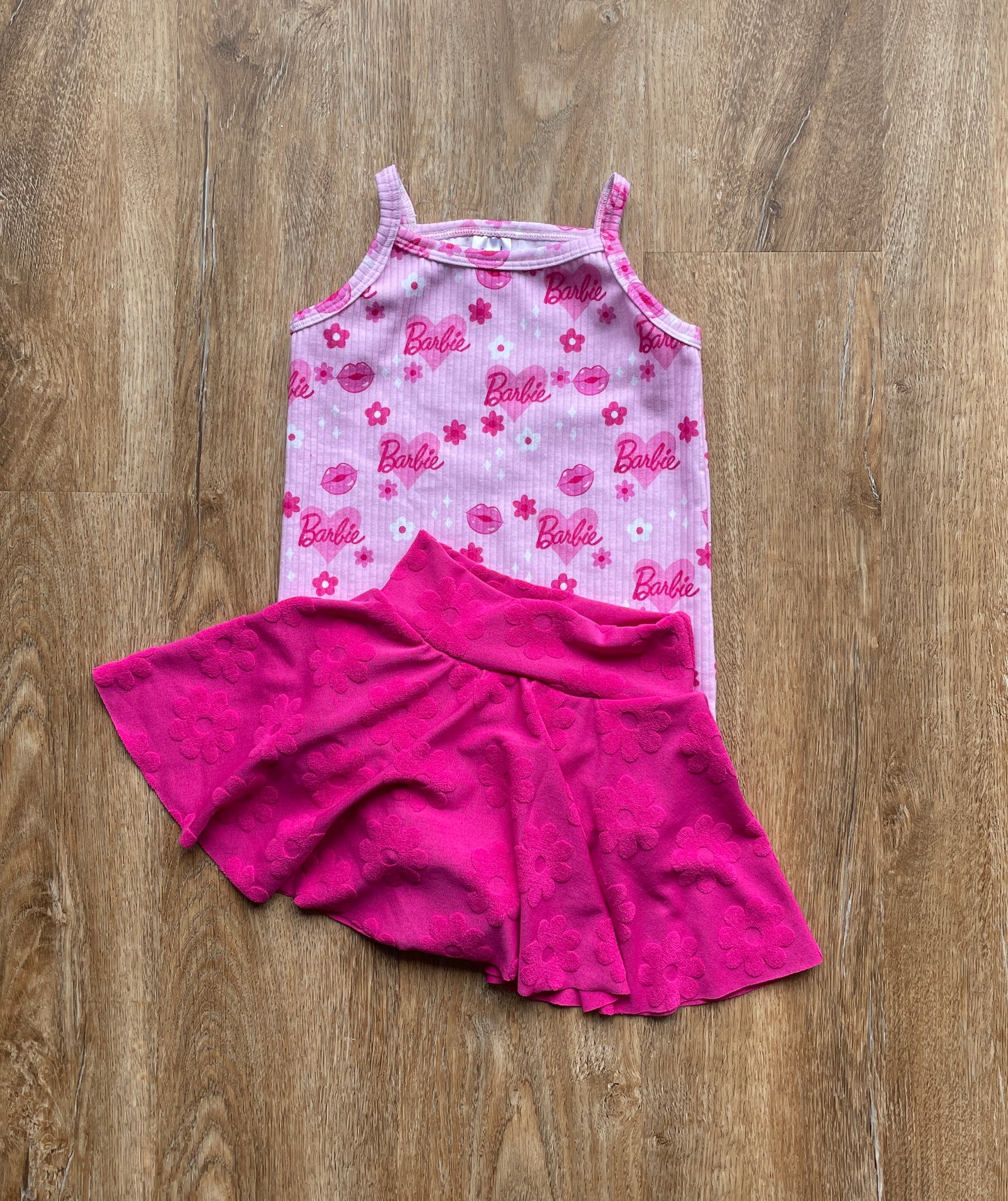 Magenta Daisy Skirted Shorties
