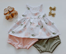 Load image into Gallery viewer, Peach Dot Shorties
